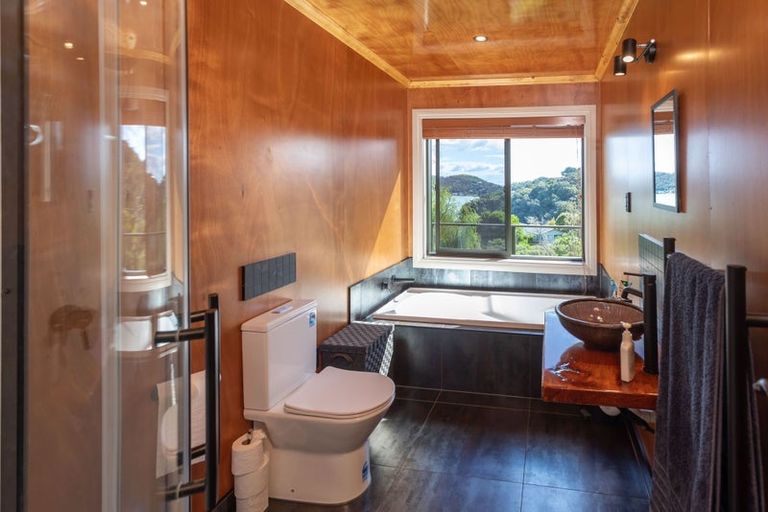 Photo of property in 492 Wyuna Bay Road, Wyuna Bay, Coromandel, 3581