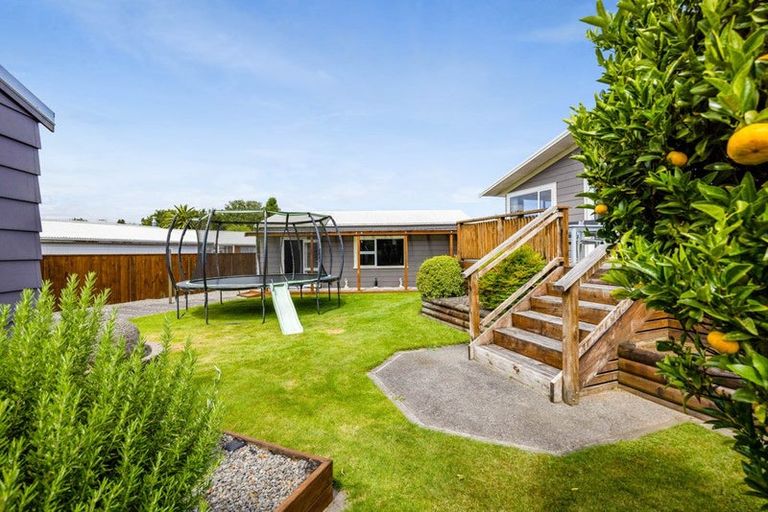 Photo of property in 30 Oberon Street, Stratford, 4332