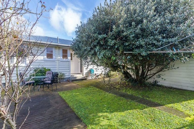 Photo of property in 6 Hildreth Street, Trentham, Upper Hutt, 5018