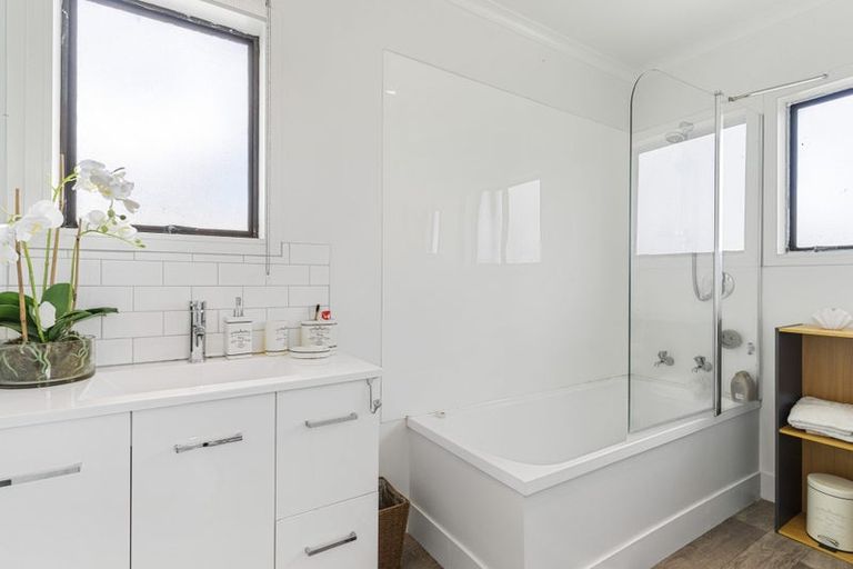 Photo of property in 192 Penrose Road, Mount Wellington, Auckland, 1060