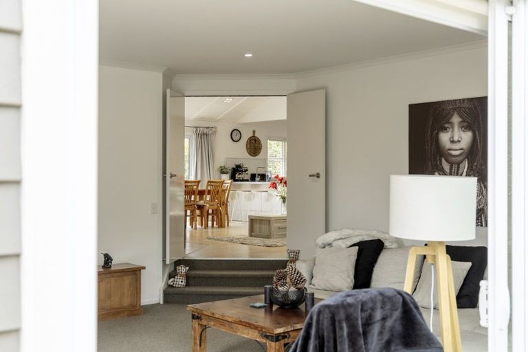 Photo of property in 29 Chesham Avenue, Waipahihi, Taupo, 3330