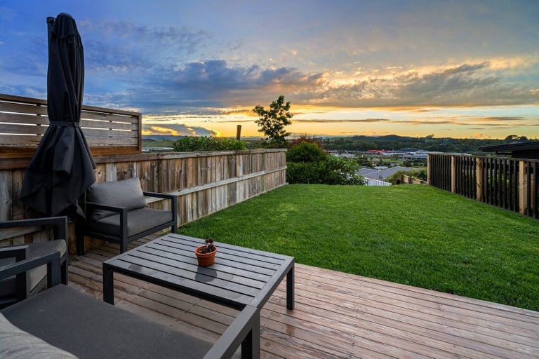 Photo of property in 27 Hastings Road, Pyes Pa, Tauranga, 3112