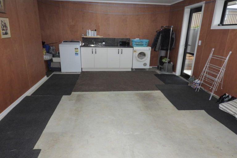 Photo of property in 16a Clydesdale Drive, Holmes Hill, Oamaru, 9401