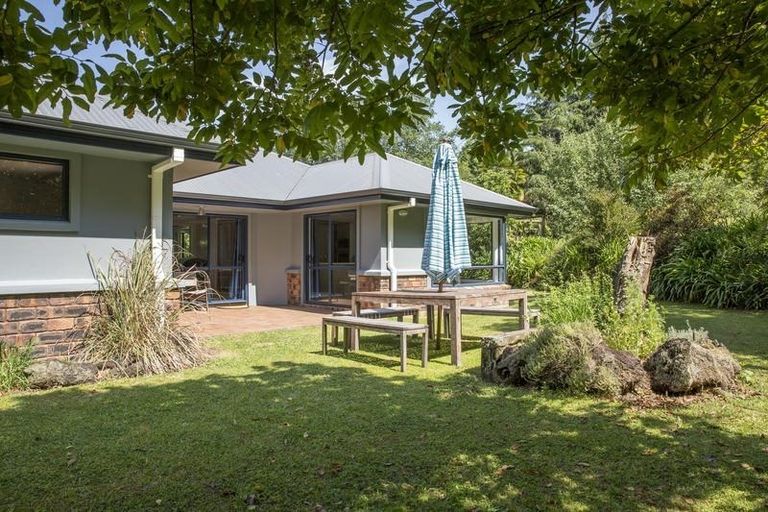 Photo of property in 18 Brianell Valley Road, Pyes Pa, Tauranga, 3112
