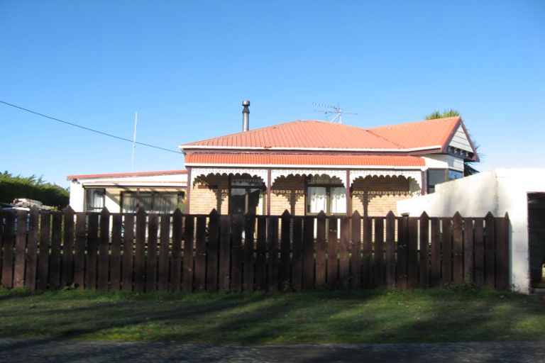 Photo of property in 11 Mary Street, Winton, 9720