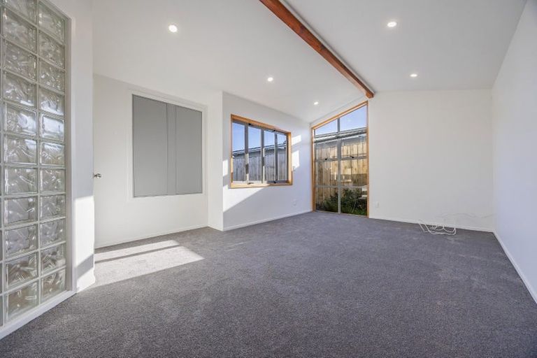 Photo of property in 54 Nile Road, Milford, Auckland, 0620