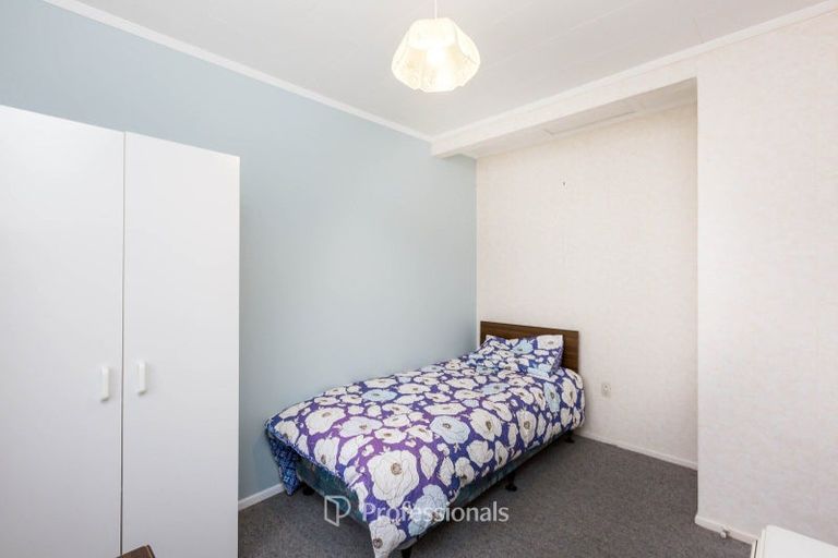 Photo of property in 28b Roband Crescent, Brown Owl, Upper Hutt, 5018
