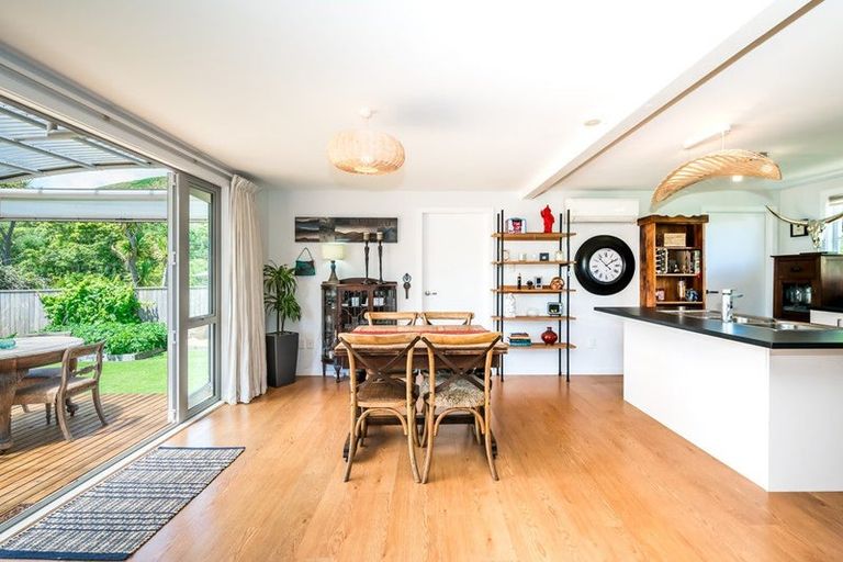 Photo of property in 56 Hinemoa Street, Paraparaumu, 5032