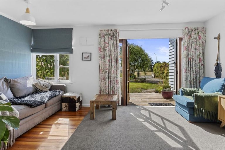 Photo of property in 27 Kiwi Avenue, Waikuku Beach, 7473