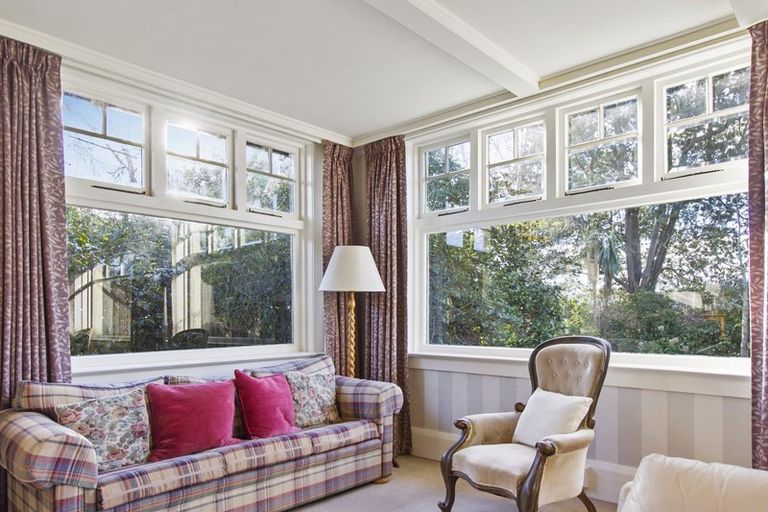 Photo of property in 17 Parsonage Road, Waimate, 7924