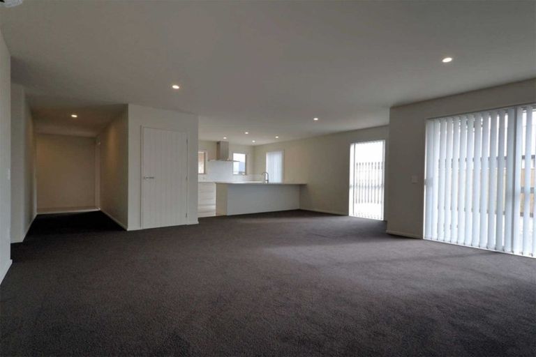 Photo of property in 12 Willowby Lane, Rangiora, 7400