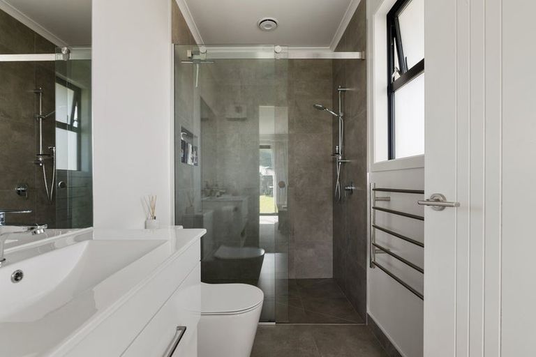 Photo of property in 12 William Dale Place, Wakefield, 7025