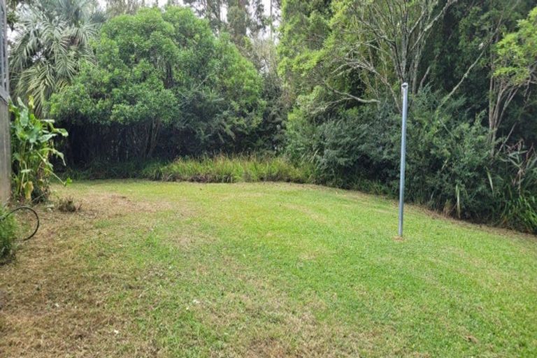 Photo of property in 305 Whananaki Road North, Opuawhanga, Hikurangi, 0181