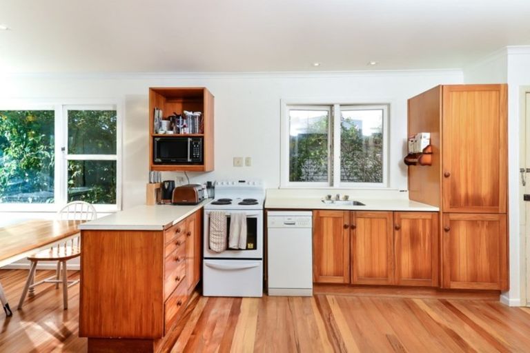 Photo of property in 16 Prisk Street, Melville, Hamilton, 3206