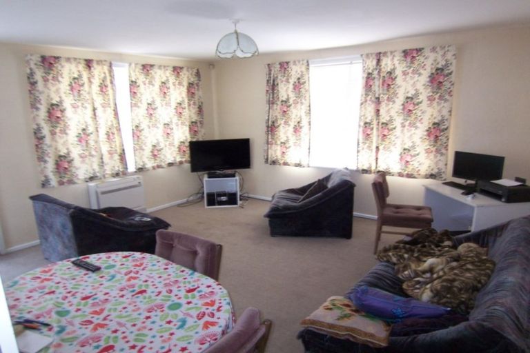 Photo of property in 4/84 Amyes Road, Hornby, Christchurch, 8042