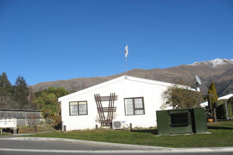 Photo of property in 45 Mcdougall Street, Wanaka, 9305