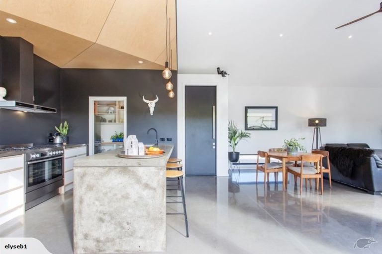 Photo of property in 3/61 Osborne Road, Amberley, 7410