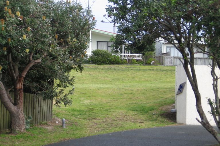 Photo of property in 16 Jane Gifford Place, Omaha, 0986