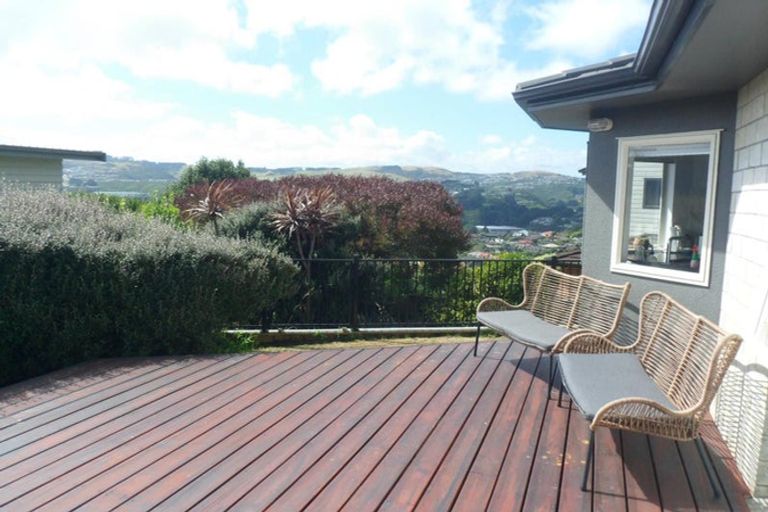 Photo of property in 40 Waverton Terrace, Churton Park, Wellington, 6037