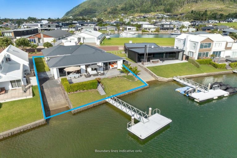 Photo of property in 105 Motu Hei, Pauanui, Hikuai, 3579