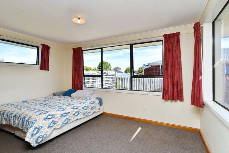 Photo of property in 5 Mortlake Street, Islington, Christchurch, 8042