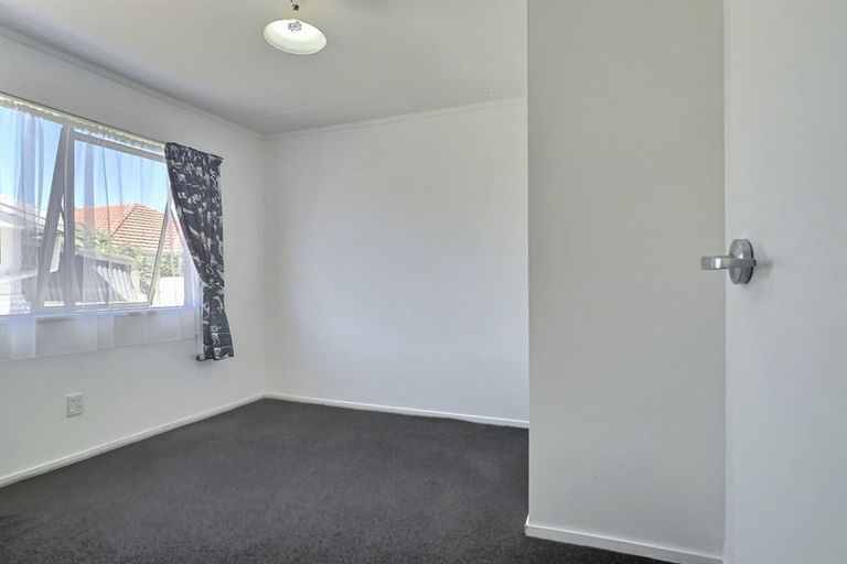 Photo of property in 23a Kettle Crescent, Marewa, Napier, 4110