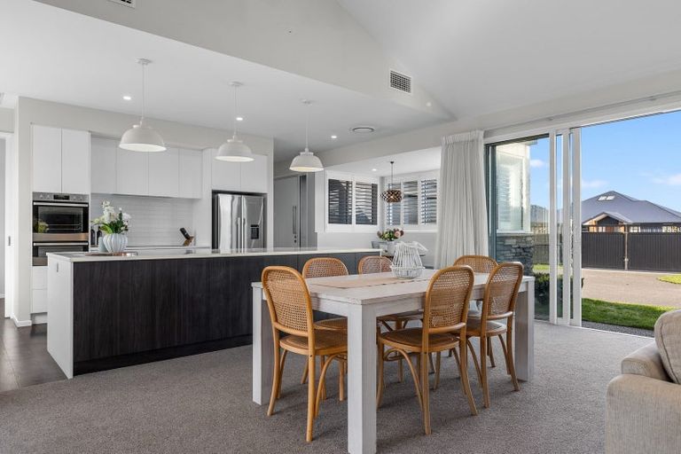 Photo of property in 10 Silver Peaks Drive, West Melton, 7618