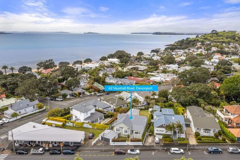 Photo of property in 62 Vauxhall Road, Devonport, Auckland, 0624
