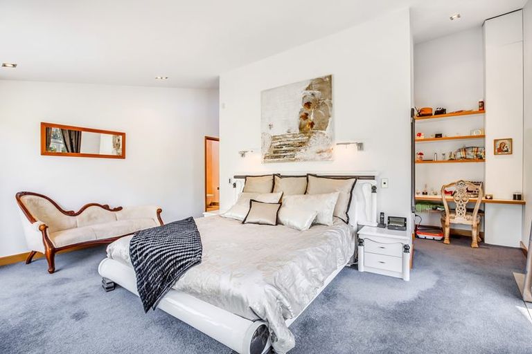 Photo of property in 49 Masterton Road, Rothesay Bay, Auckland, 0630