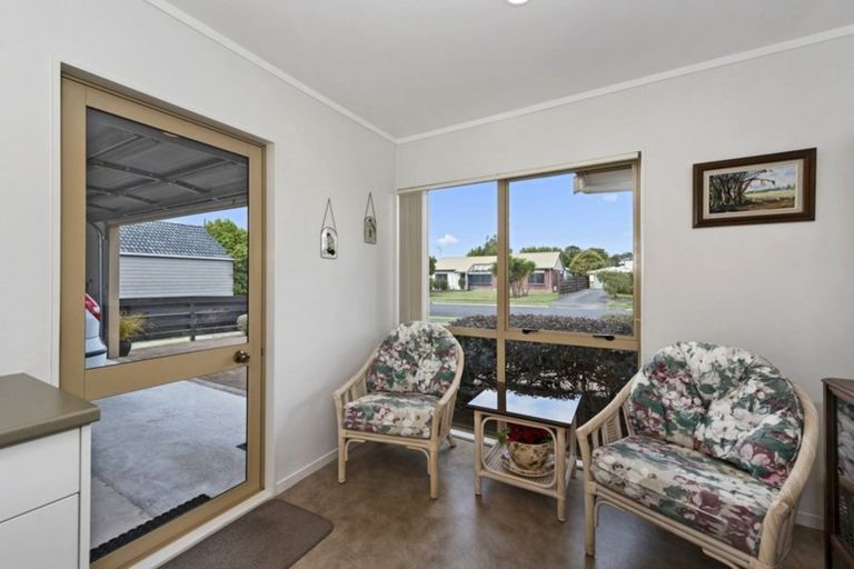 Photo of property in 6 Cromwell Drive, Fitzroy, Hamilton, 3206