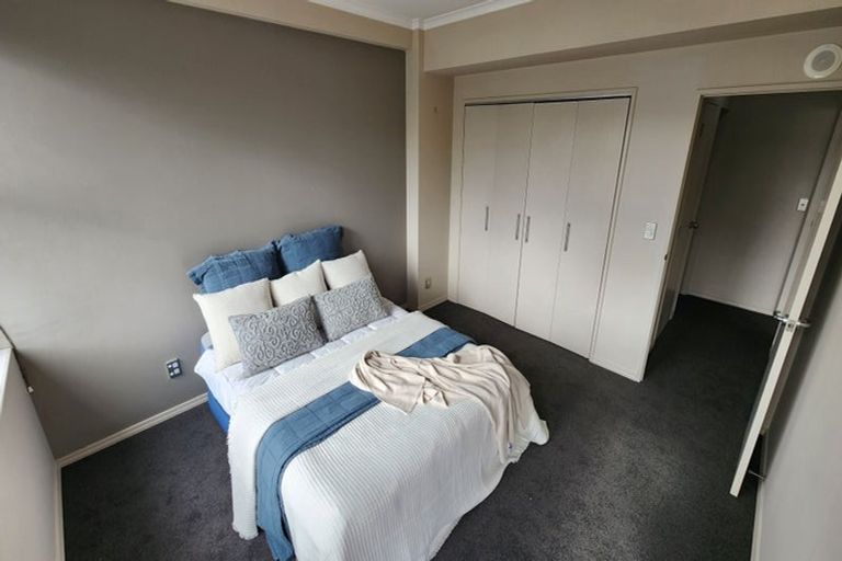 Photo of property in Construction House, 52/80 Kent Terrace, Mount Victoria, Wellington, 6011