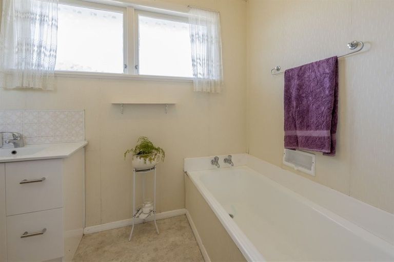 Photo of property in 20 Burn Street, Levin, 5510