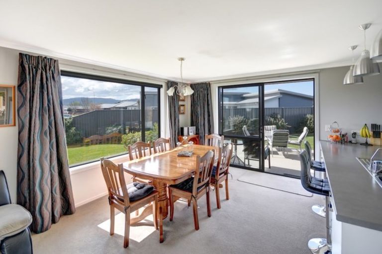 Photo of property in 19 Showgate Crescent, Mosgiel, 9024