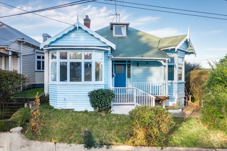 Photo of property in 41 Glenpark Avenue, Mornington, Dunedin, 9011
