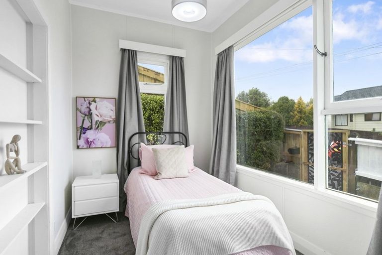 Photo of property in 36 Whitby Street, Mornington, Dunedin, 9011