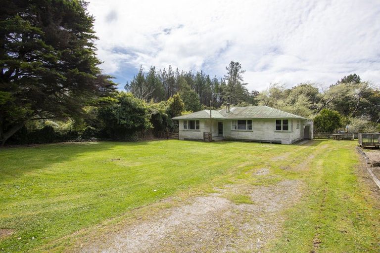 Photo of property in 2926 Tauwhareparae Road, Tauwhareparae, Tolaga Bay, 4077