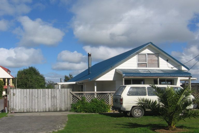Photo of property in 15 Domain Road, Onerahi, Whangarei, 0110