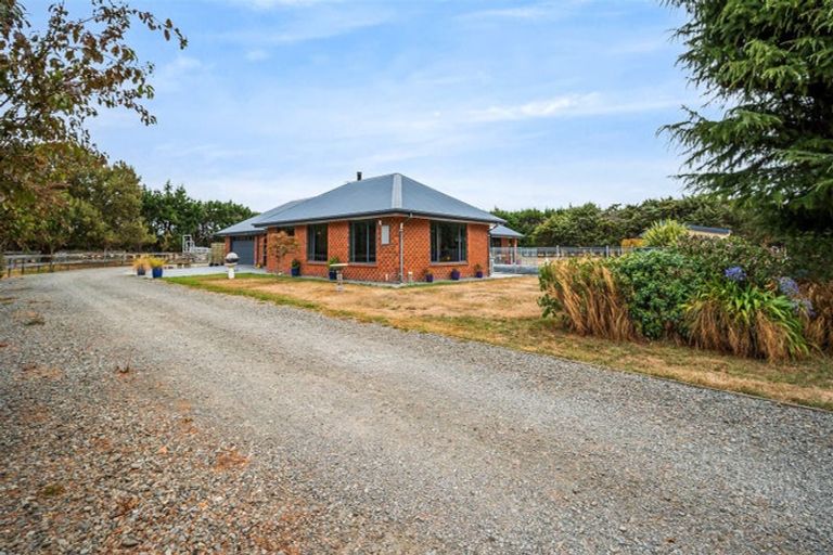 Photo of property in 541 Hoskyns Road, West Melton, Christchurch, 7675