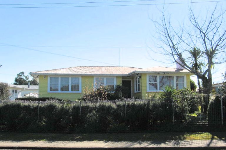 Photo of property in 56 Sheehan Avenue, Papakura, 2110