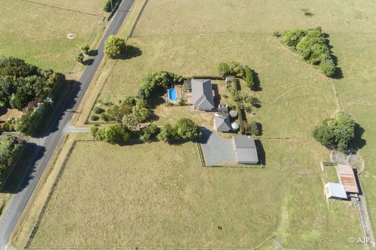 Photo of property in 42 Park Road, Waiuku, 2683