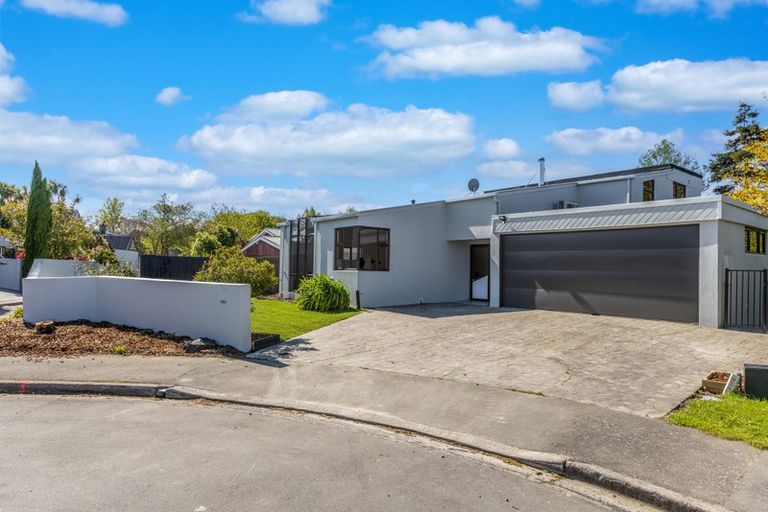 Photo of property in 24 Roblyn Place, Lincoln, 7608