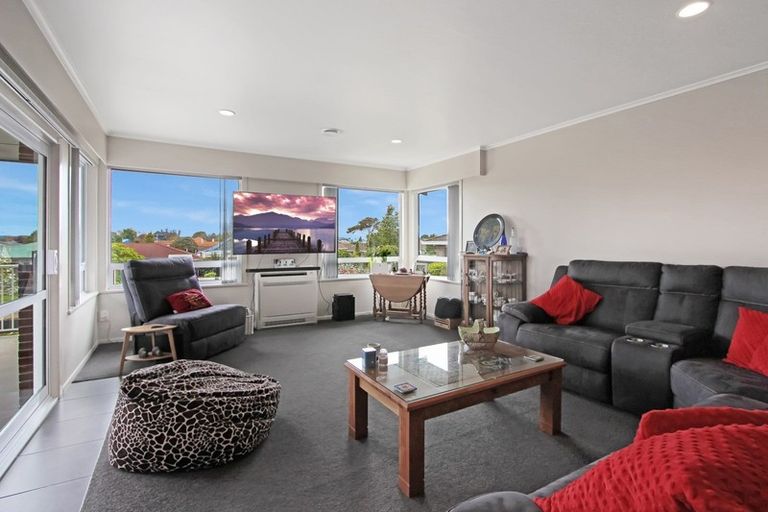 Photo of property in 26 Holland Street, Glenholme, Rotorua, 3010