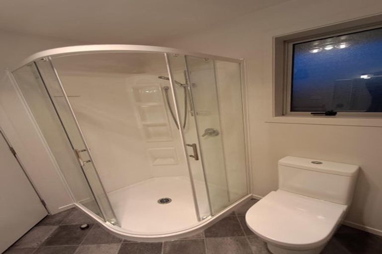 Photo of property in 8 Sandown Street, Waihola, Milton, 9073