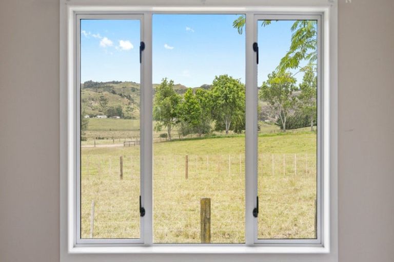 Photo of property in 114 Frost Road, Onewhero, Tuakau, 2693