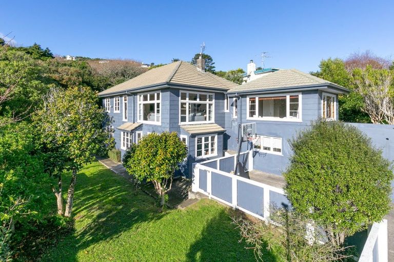 Photo of property in 14 Cecil Road, Tawa, Wellington, 5028