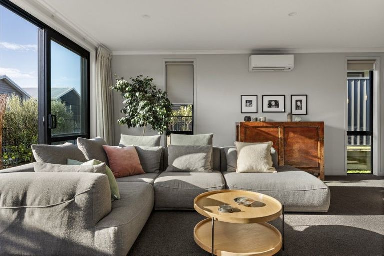 Photo of property in 2 Sable Lane, Pyes Pa, Tauranga, 3112