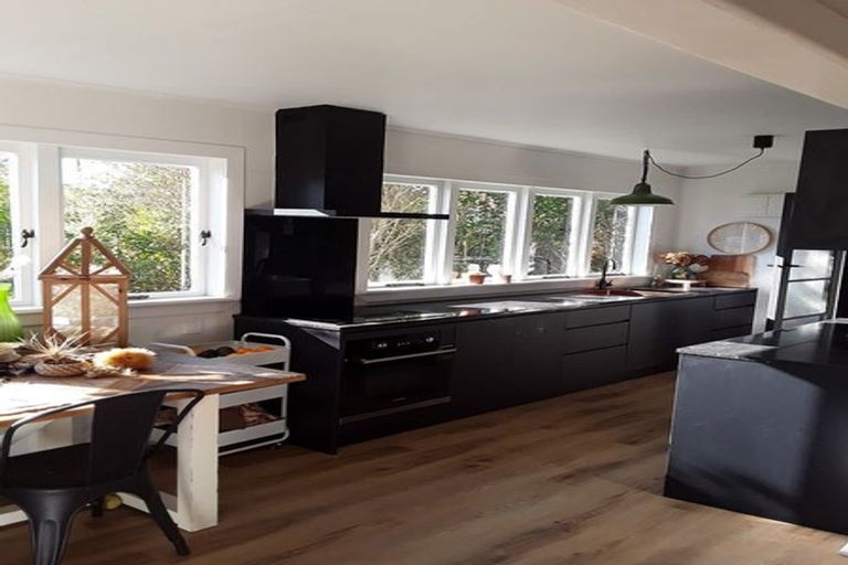 Photo of property in 1/22 Neptune Avenue, Beach Haven, Auckland, 0626