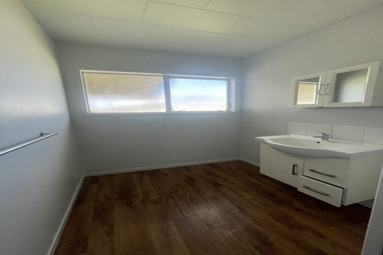 Photo of property in 294 Mahia Road, Weymouth, Auckland, 2103