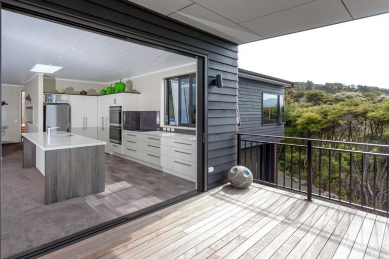 Photo of property in 618 Wyuna Bay Road, Wyuna Bay, Coromandel, 3581