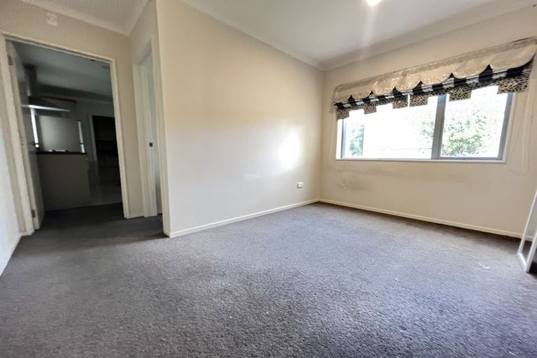 Photo of property in 394 Ormiston Road, Flat Bush, Auckland, 2019